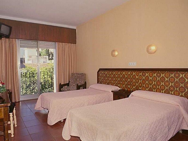 Lloyd Hotel Torremolinos Exterior photo